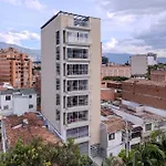 Apartamento 2Br Parqueadero Y Piscina 502